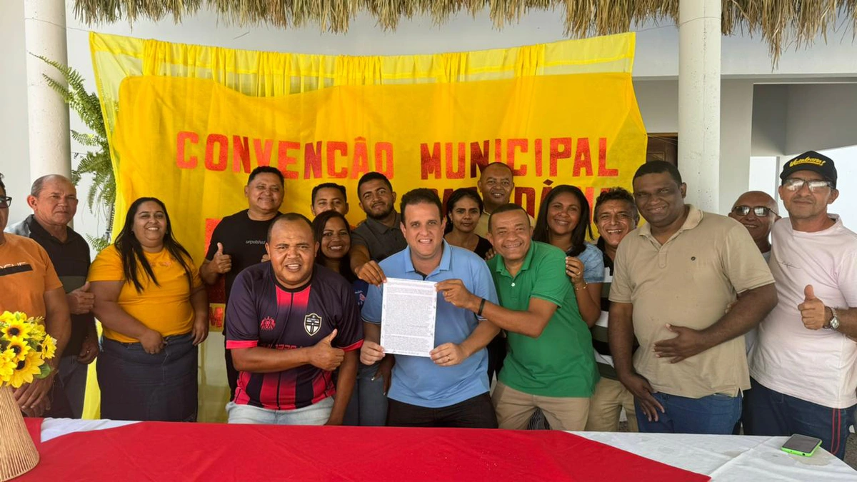 Convenção que foi firmado o apoio do PSB ao professor Adriano Silva