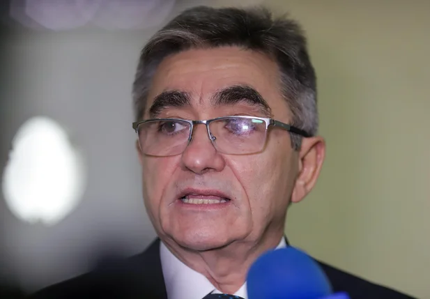 Corregedor do TRE-PI, desembargador Ricardo Gentil Eulálio