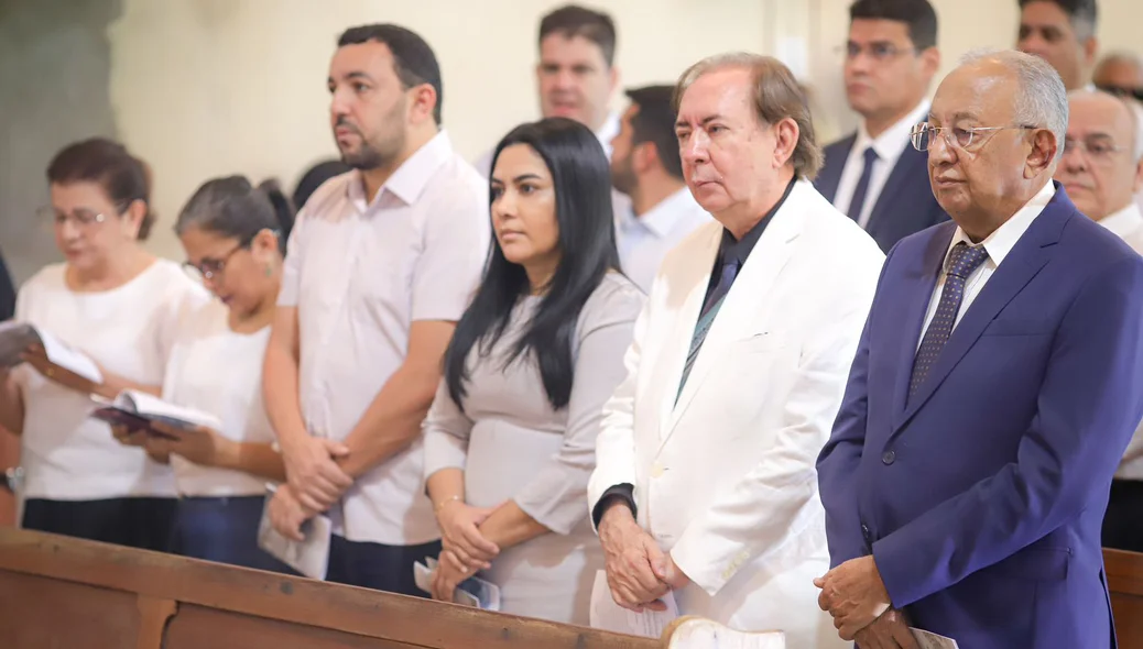 Dr. Pessoa e amigos participaram do evento