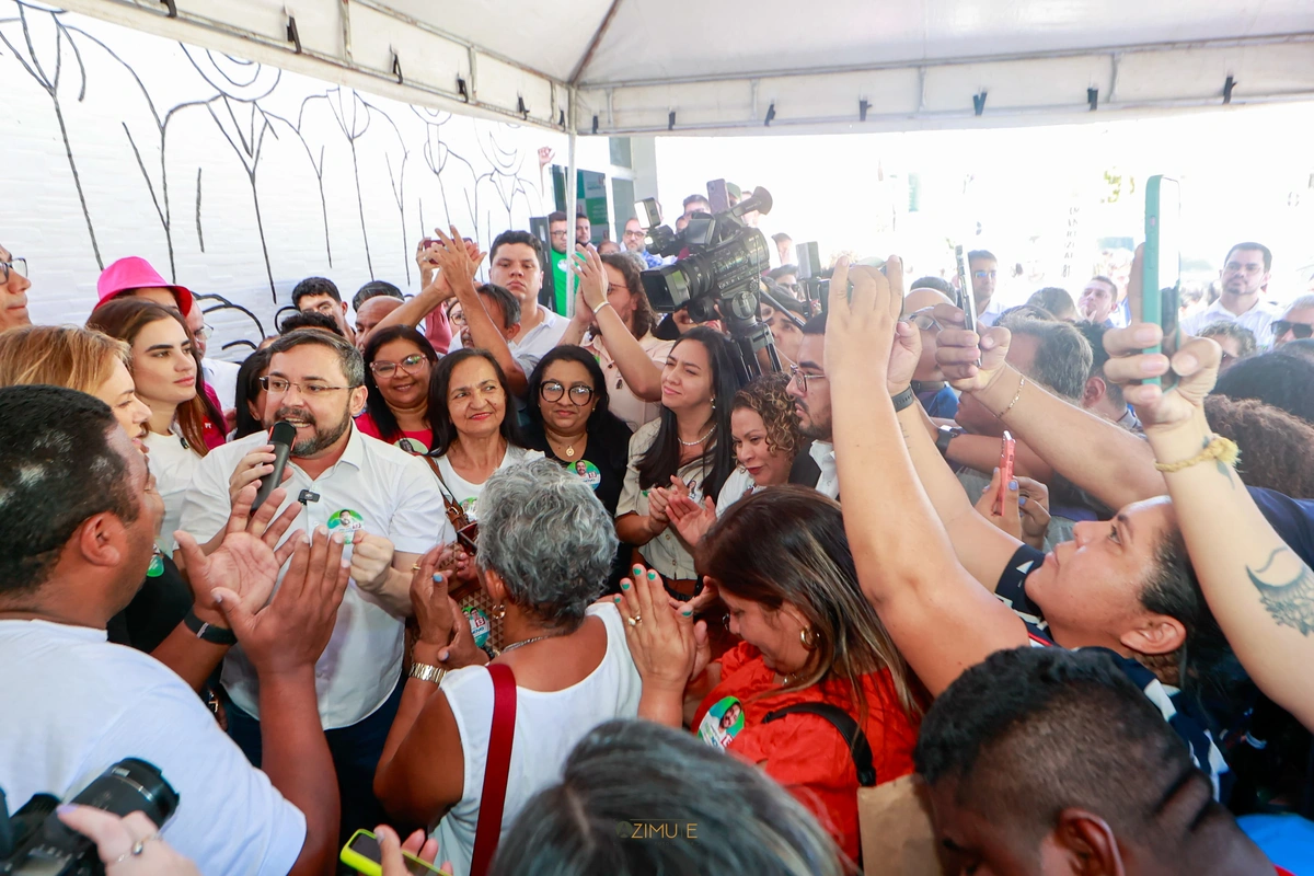 Fábio Novo inaugura comitê