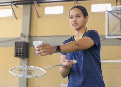 Juliana Viana se preparando para a partida