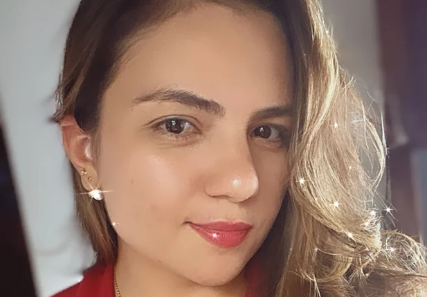 Médica piauiense identificada como Aline Portela Barros