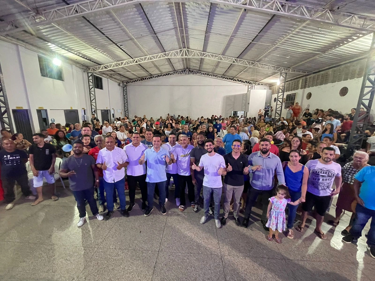 Momento do evento com apoiadores