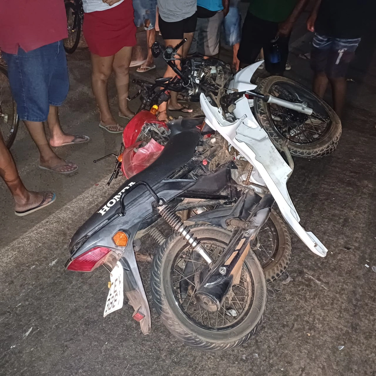 Motocicletas envolvidas no acidente na BR 343 em Campo Maior