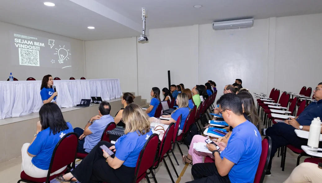 O evento aconteceu auditório Fátima Sales