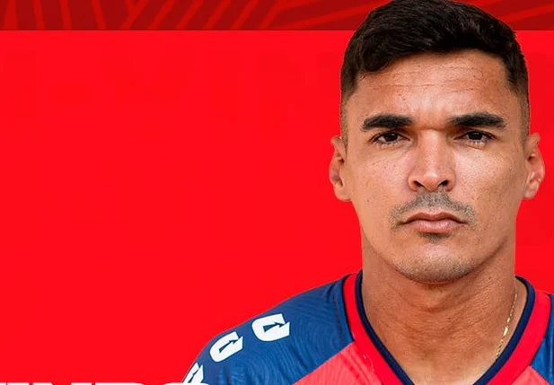 Paulo Júnior, zagueiro do Piaui