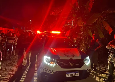 Polícia Militar no local do homicídio no Todos os Santos