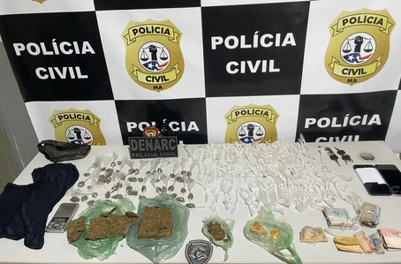 Polícia prende duas pessoas por tráfico de drogas