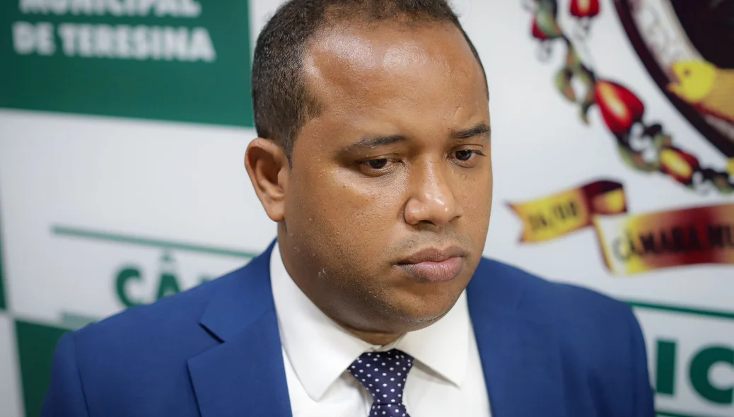 Presidente a Cãmara, Enzo Samuel