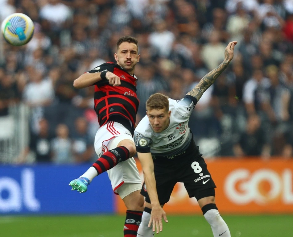 Duelo entre Corinthians e Flamengo