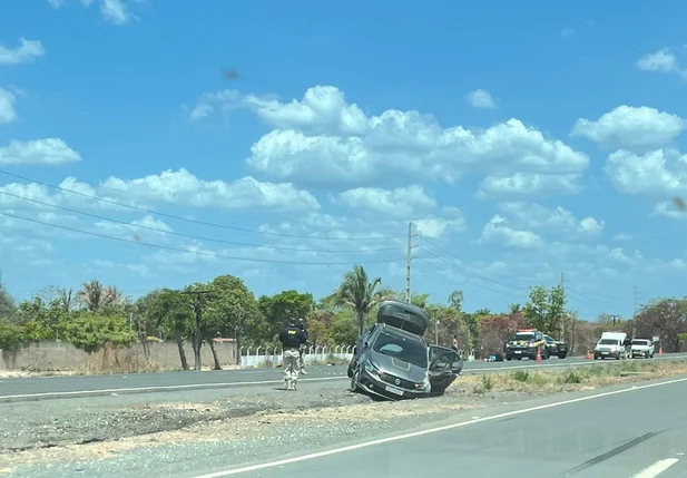 Motociclista invade a contramão e morre após acidente na BR 316