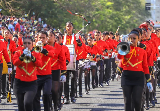 O desfile ocorreu na Avenida Marechal Castelo Branco