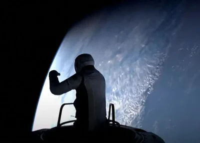 Primeira caminhada espacial privada