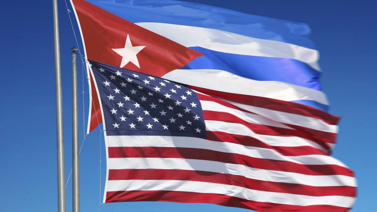 Bandeira dos EUA e Cuba juntas