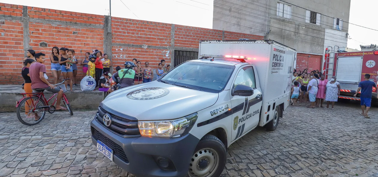 IML removeu o corpo do jovem carbonizado