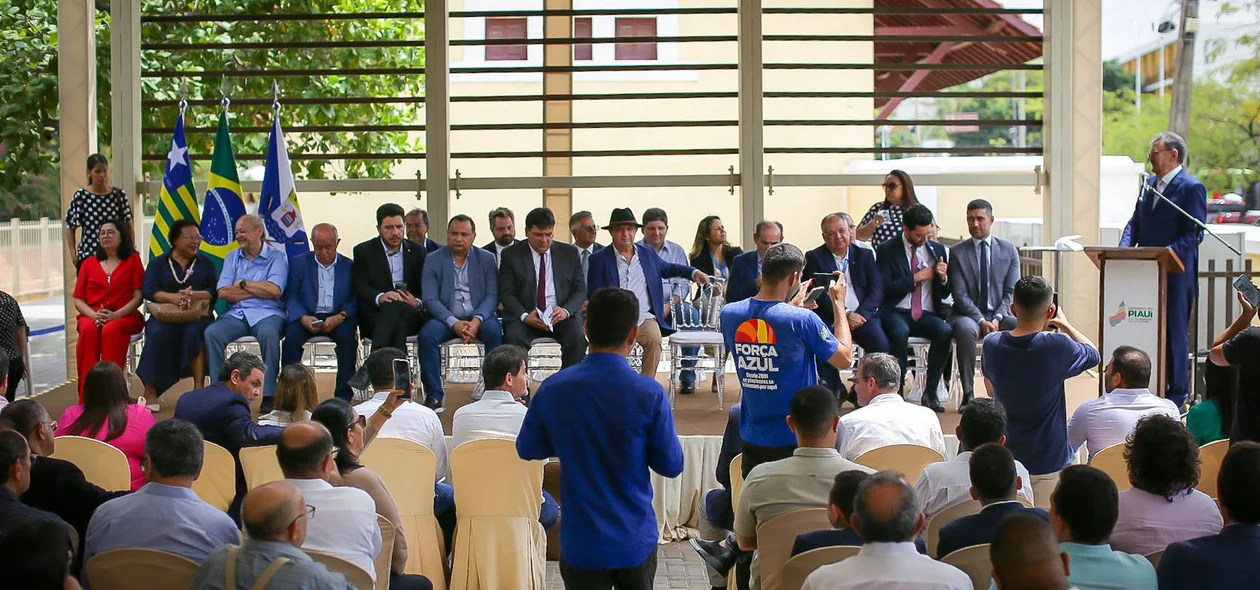 Inauguração das novas instalações da CFLP