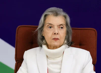 Ministra Cármen Lúcia
