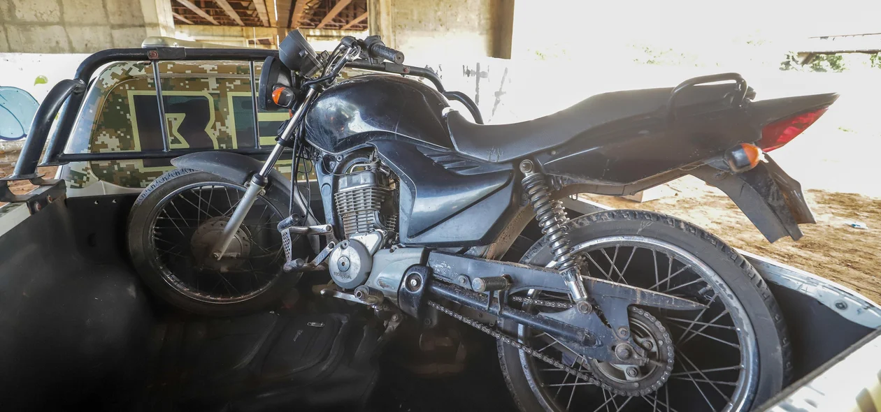 Moto com restrição de roubo foi apreendida pelo BEPI