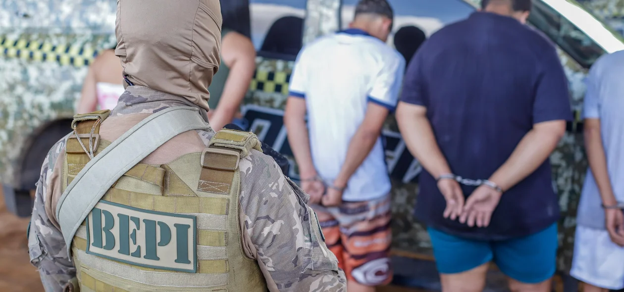 Policiais do BEPI prendem 7 pessoas em Teresina