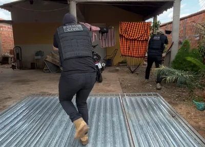 Policiais durante a Operação Rota Segura