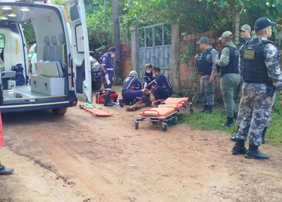 Samu em atendimento a um dos criminosos baleado pelo PM do Maranhão