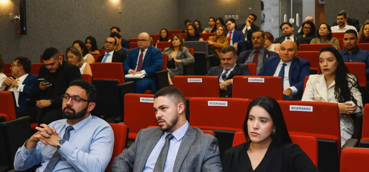 ABRACRIM Piauí empossa nova diretoria para o triênio 2025-2028