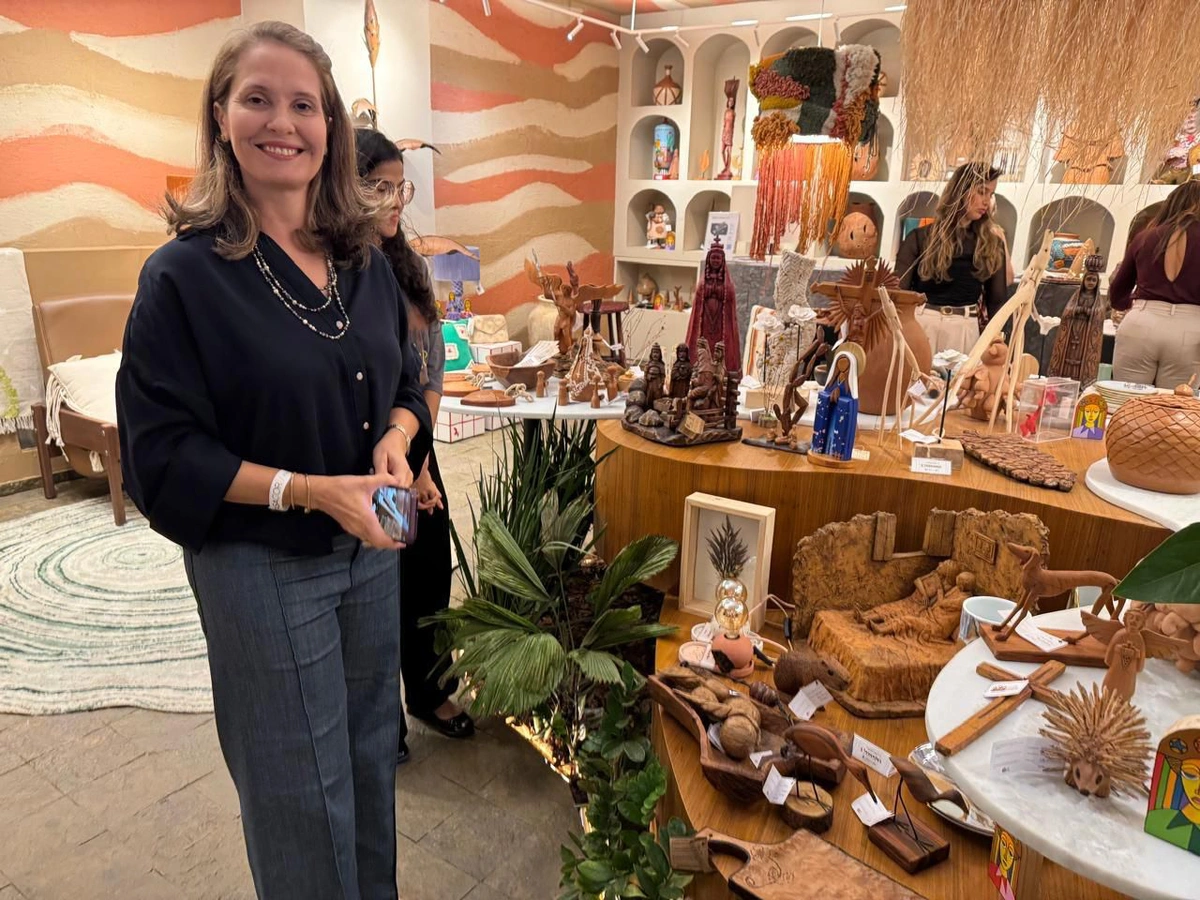 Ana Cláudia Louçana, artesã