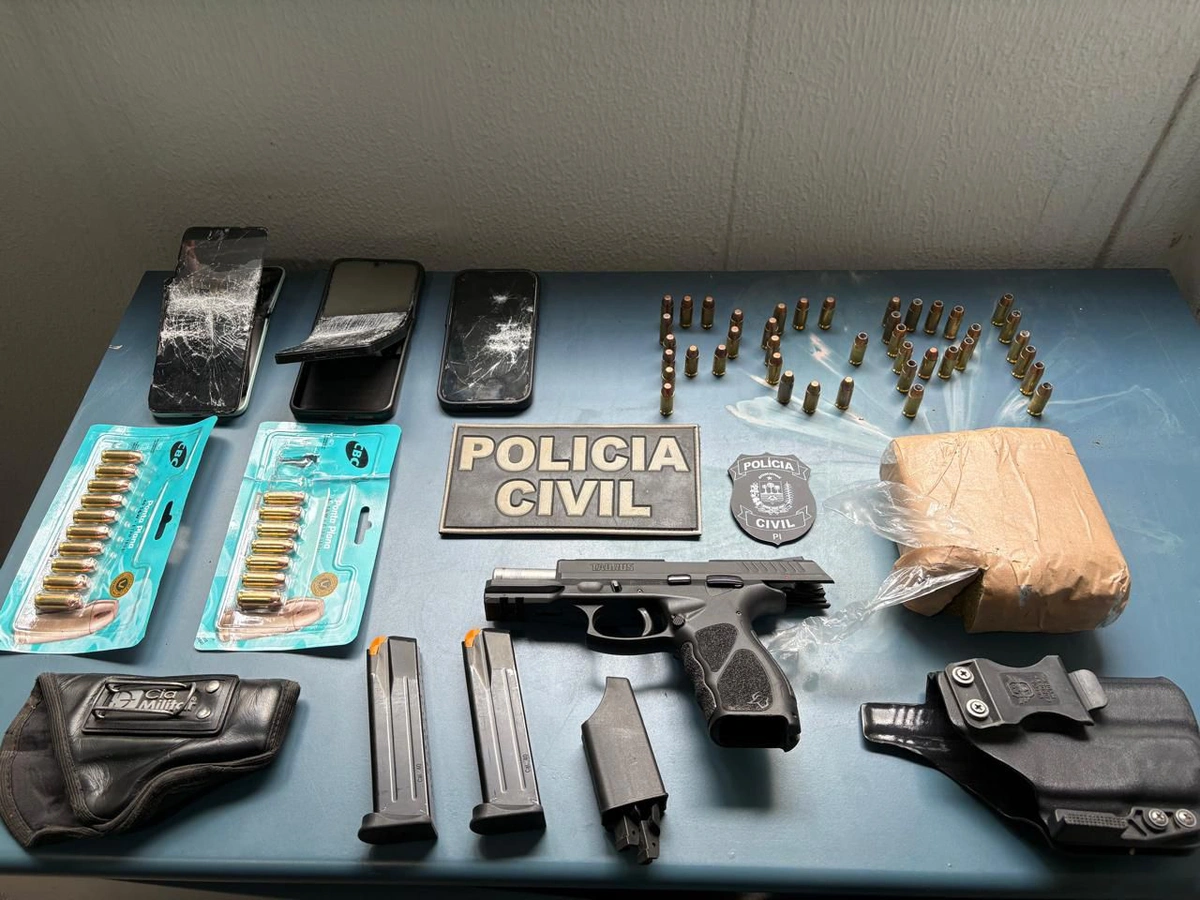 Arma e entorpecente apreendidos com o foragido