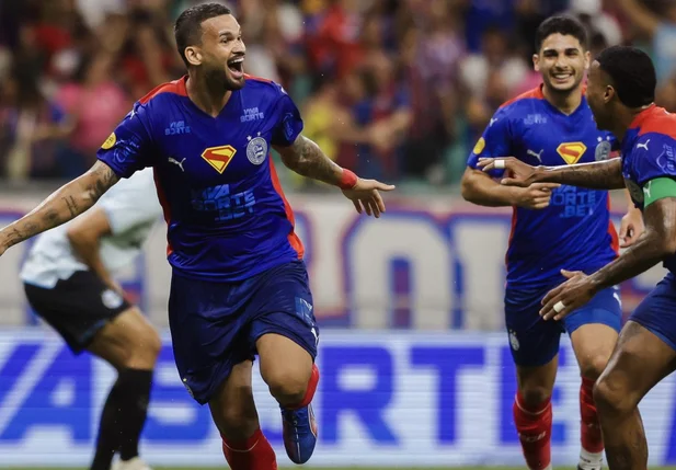 Bahia goleia Grêmio no Brasileirão