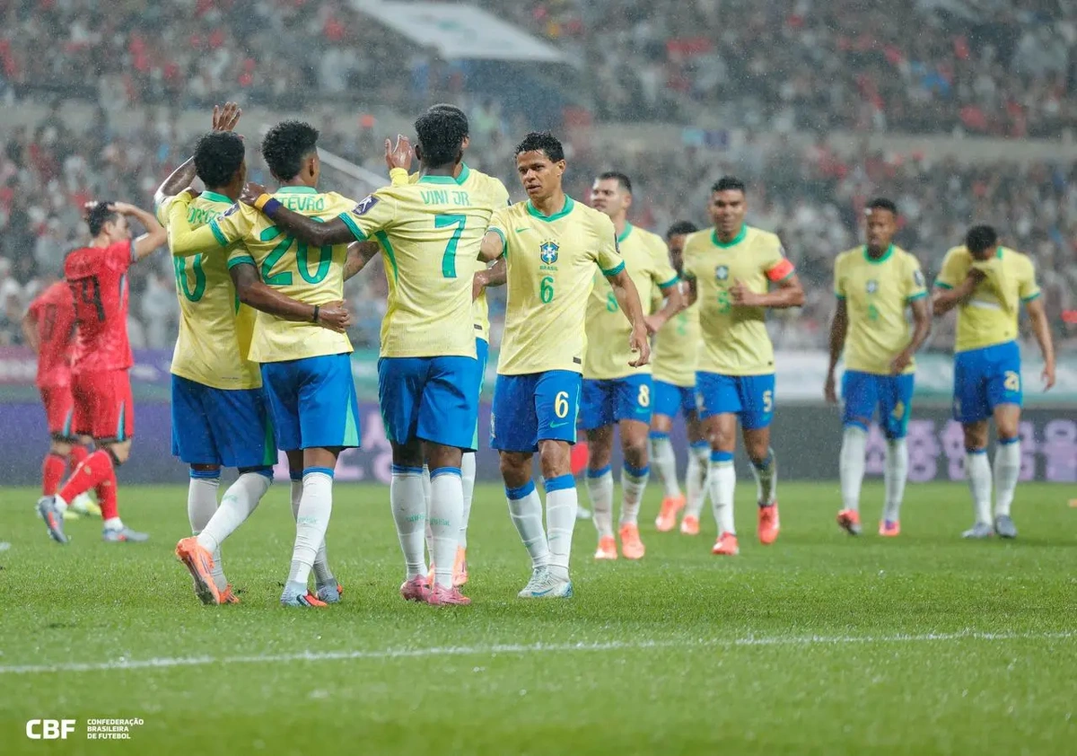 Brasil atropela Coreia do Sul com show de trio ofensivo