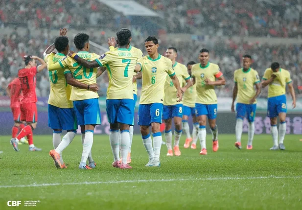 Brasil atropela Coreia do Sul com show de trio ofensivo