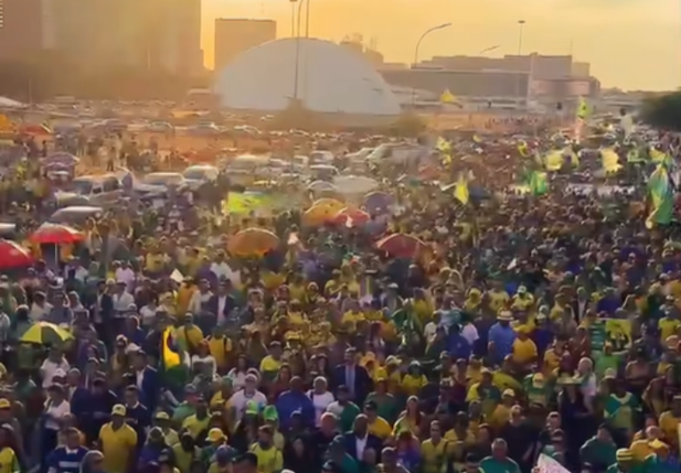 Caminhada pela anistia em Brasília