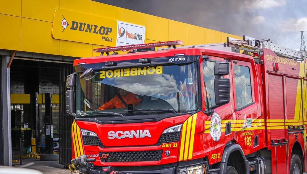 Caminhão do Corpo de Bombeiros