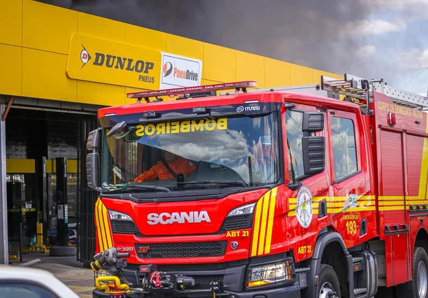 Caminhão do Corpo de Bombeiros