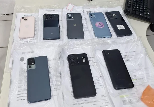 Celulares recuperados pela Polícia Civil