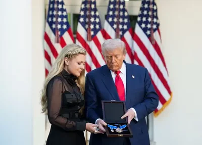 Charlie Kirk foi homenageado pro Trump