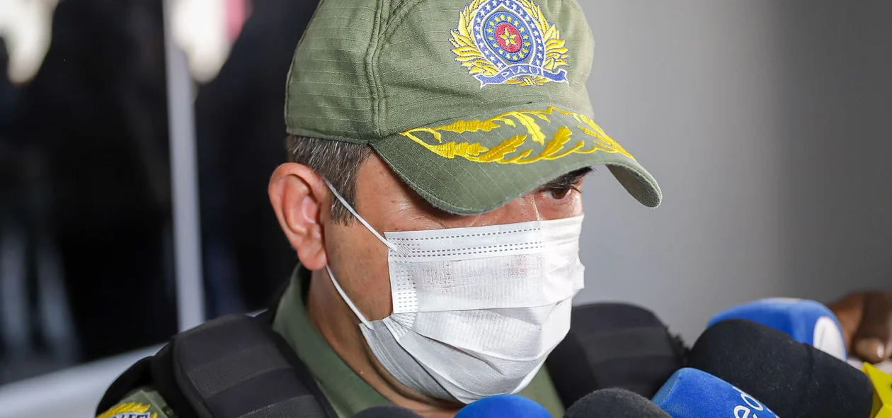 Comandante-geral da PM Scheiwann Lopes