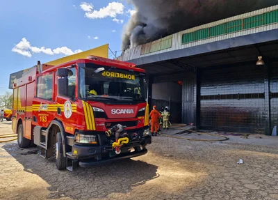 Corpo de Bombeiros na loja Pneu Drive