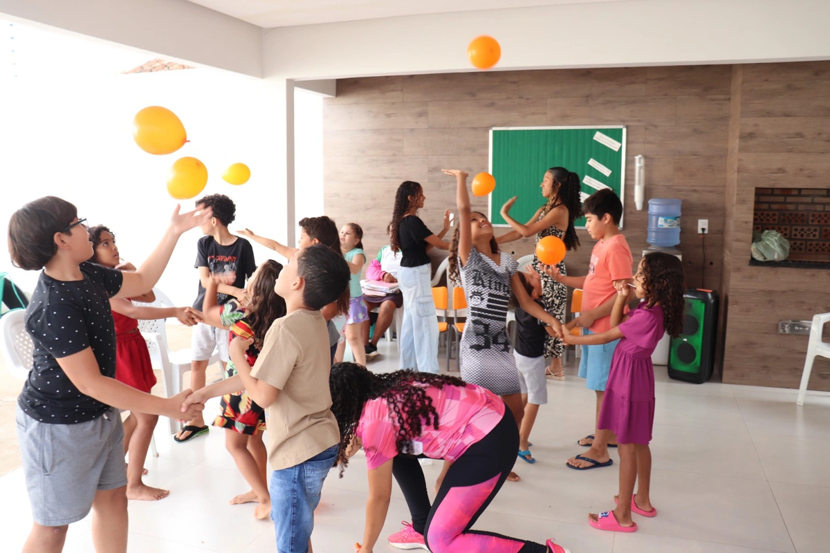 Crianças do SCFV vivenciam tarde de diversão no CRAS