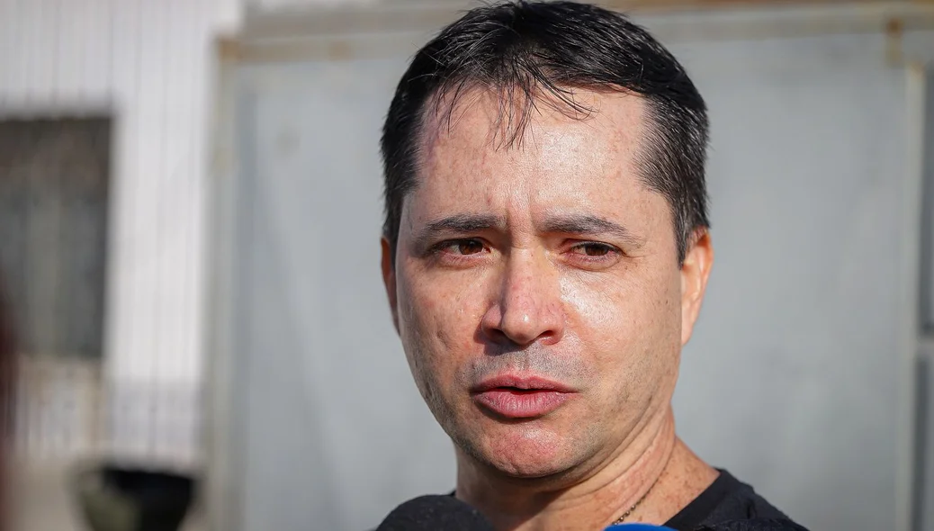 Delegado Dennis Lustosa Sampaio