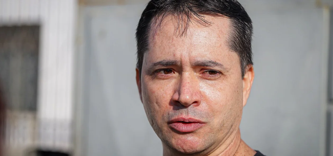 Delegado Dennis Lustosa Sampaio