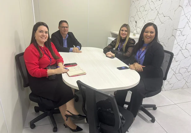 Direção da Agespisa recebe visita de cortesia de representantes do CIE-E