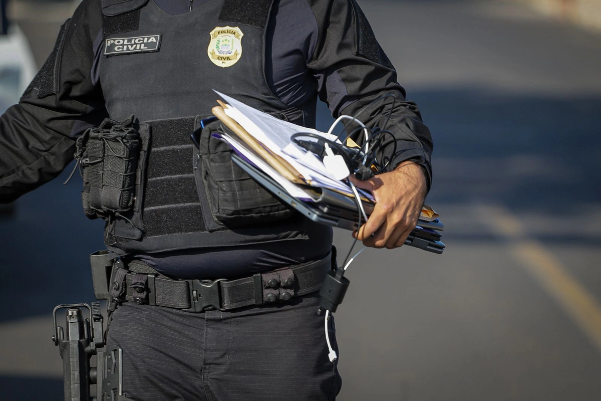 Documentos em posse da polícia