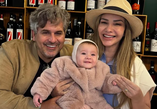 Dr. Pablo Santos, sua esposa e sua filha