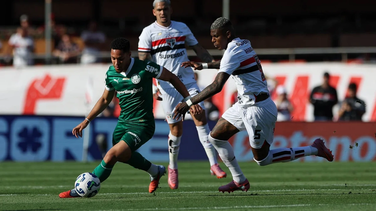 Duelo entre Palmeiras e São Paulo pelo Brasileirão 2025