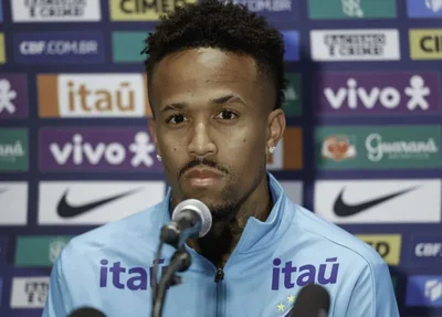 Éder Militão durante coletiva de imprensa antes do confronto pela Seleção Brasileira