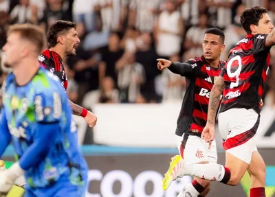 Flamengo vence Botafogo pelo Brasileirão