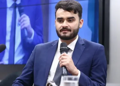 Fundador do Sleeping Giants Brasil toma posse na Anatel