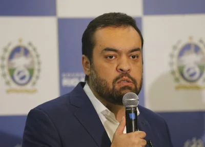 Governador Cláudio Castro