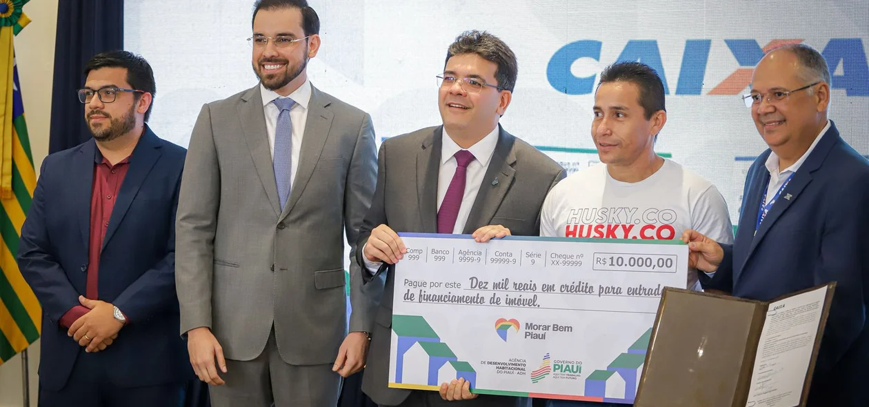 Governo beneficia 101 famílias com cheques-moradia do Morar Bem Piauí